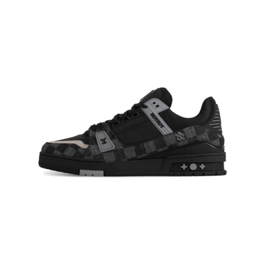 Louis Vuitton Trainer Flat Sole Low-Top Sneakers in Black – Unisex