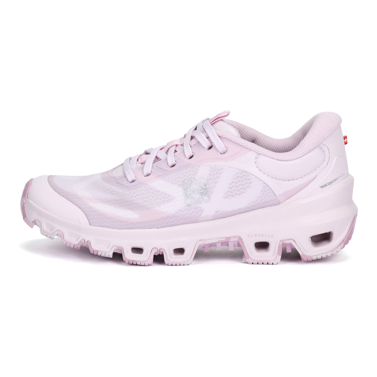 On × LOEWE Cloudventure Unisex Outdoor Lifestyle Sneakers – Opaline | Opaline