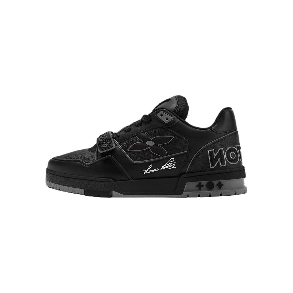Louis Vuitton Trainer Smooth Calf Leather Lace-Up Low-Top Sneakers in Black – Unisex
