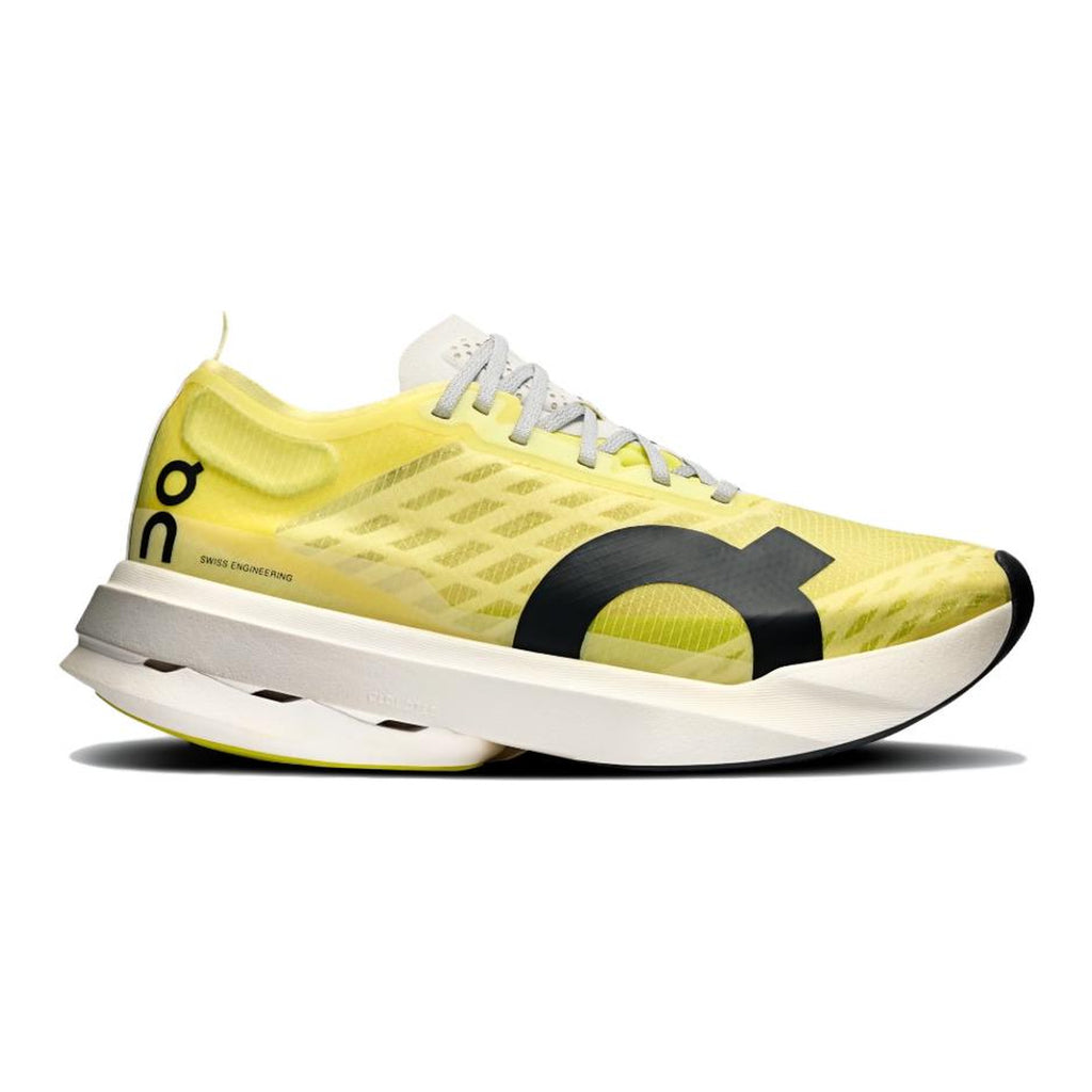 On Cloudboom Strike Racing Shoes – Hay | Black