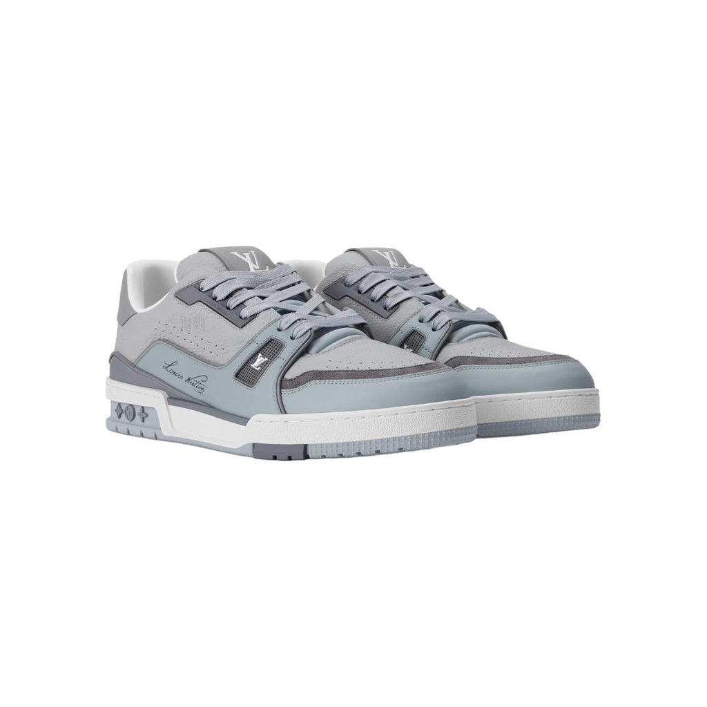 Louis Vuitton Trainer Grained Calf Leather Lace-Up Low-Top Sneakers in Grey – Unisex