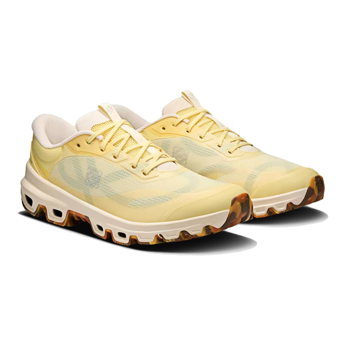 On × LOEWE Cloudmonster Unisex Lifestyle Sneakers – Hay | Caramel