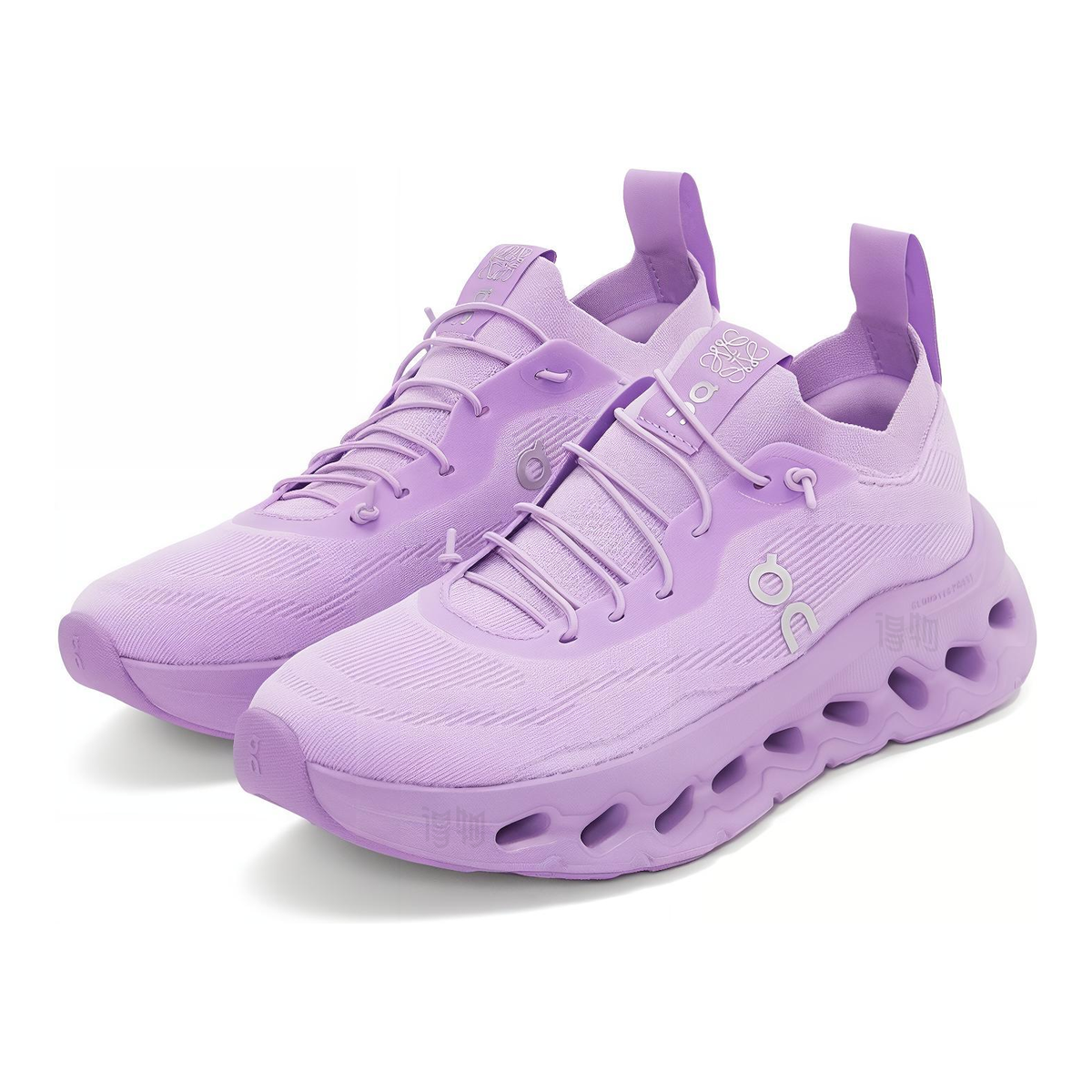 On × LOEWE Cloudtilt Unisex Lifestyle Sneakers – Wisteria | Wisteria