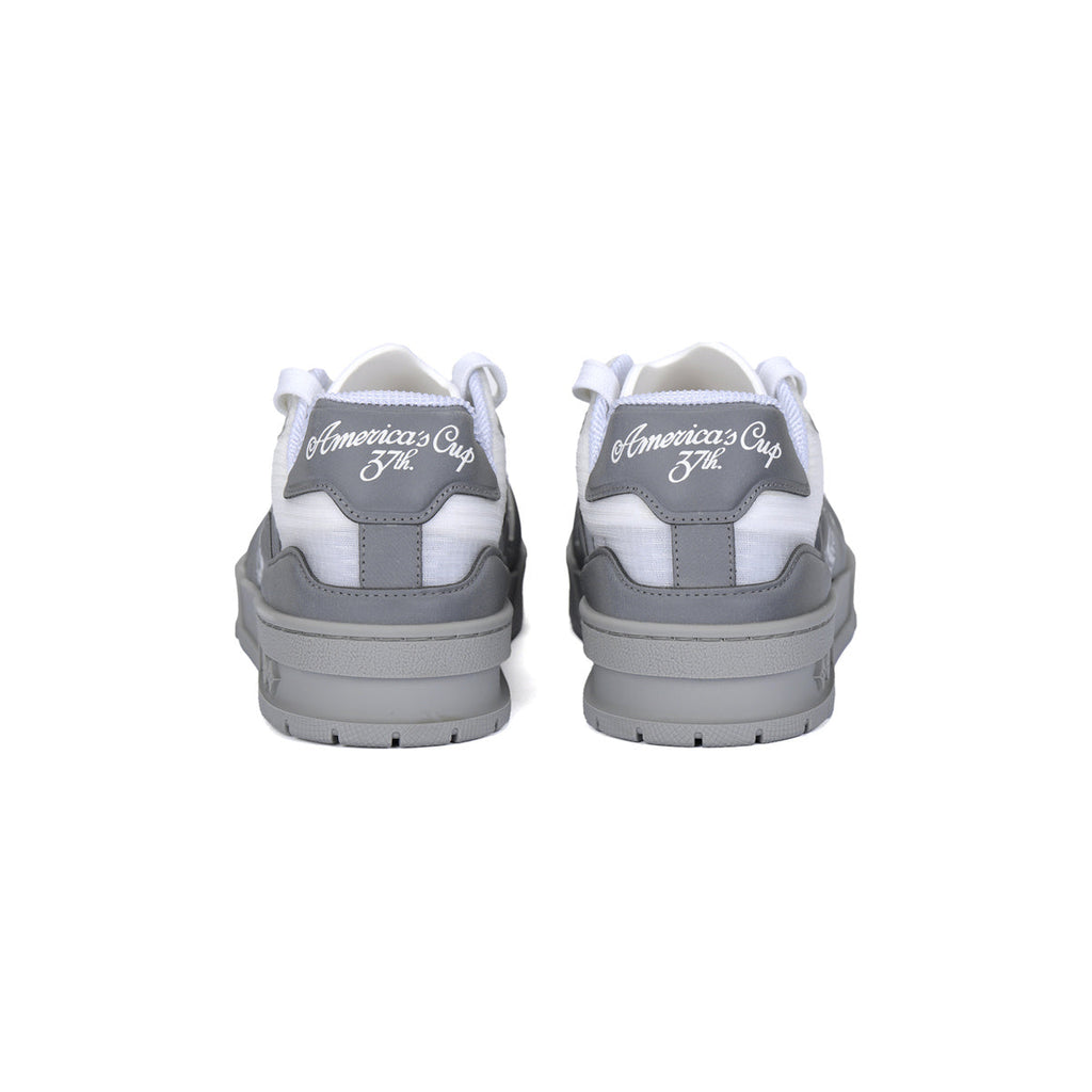 Louis Vuitton Trainer Reflective Detail Low-Top Sneakers in White & Grey – Unisex