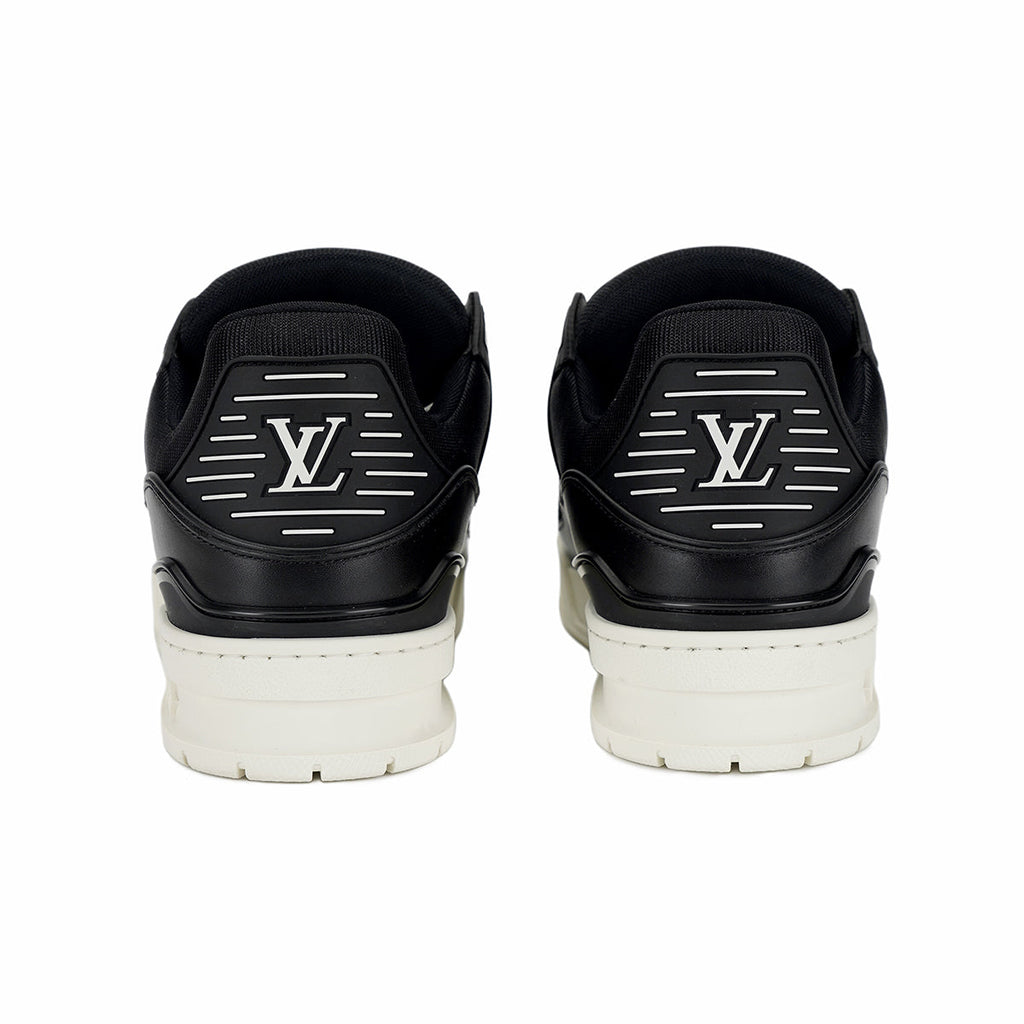 Louis Vuitton Trainer Low-Top Sneakers in All-Black with Embossed Lettering – Unisex
