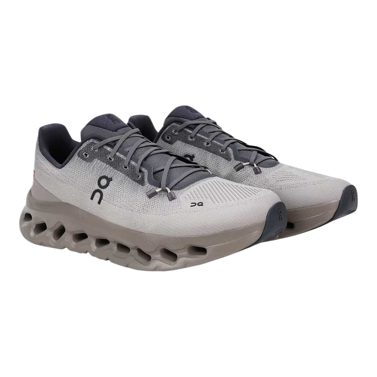 On Cloudtilt Running Shoes – Frost | Shadow
