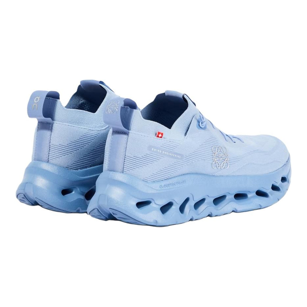 On × LOEWE Cloudtilt Unisex Lifestyle Sneakers – Cerulean | Cerulean