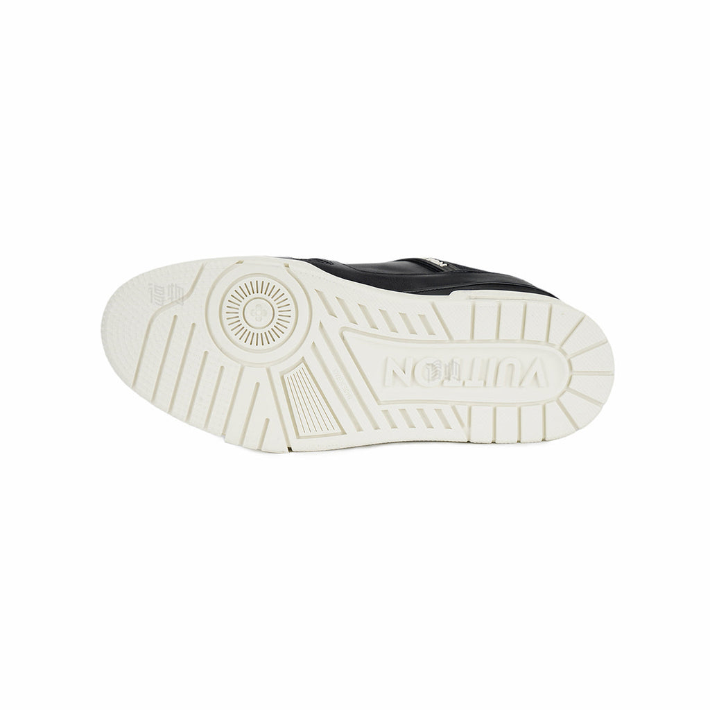Louis Vuitton Trainer Low-Top Sneakers in All-Black with Embossed Lettering – Unisex