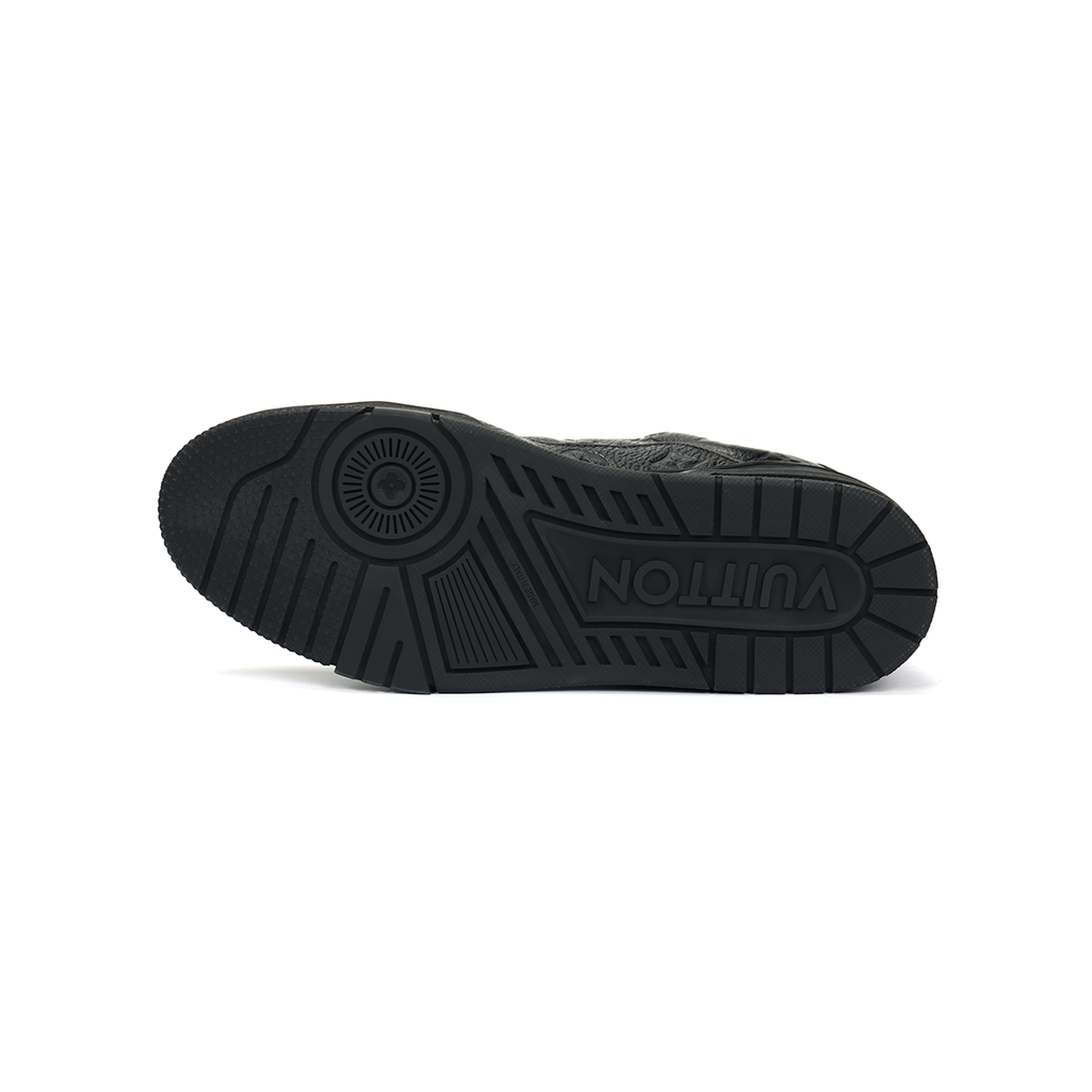 Louis Vuitton Trainer Grainy Calf Leather Lace-Up Low-Top Sneakers