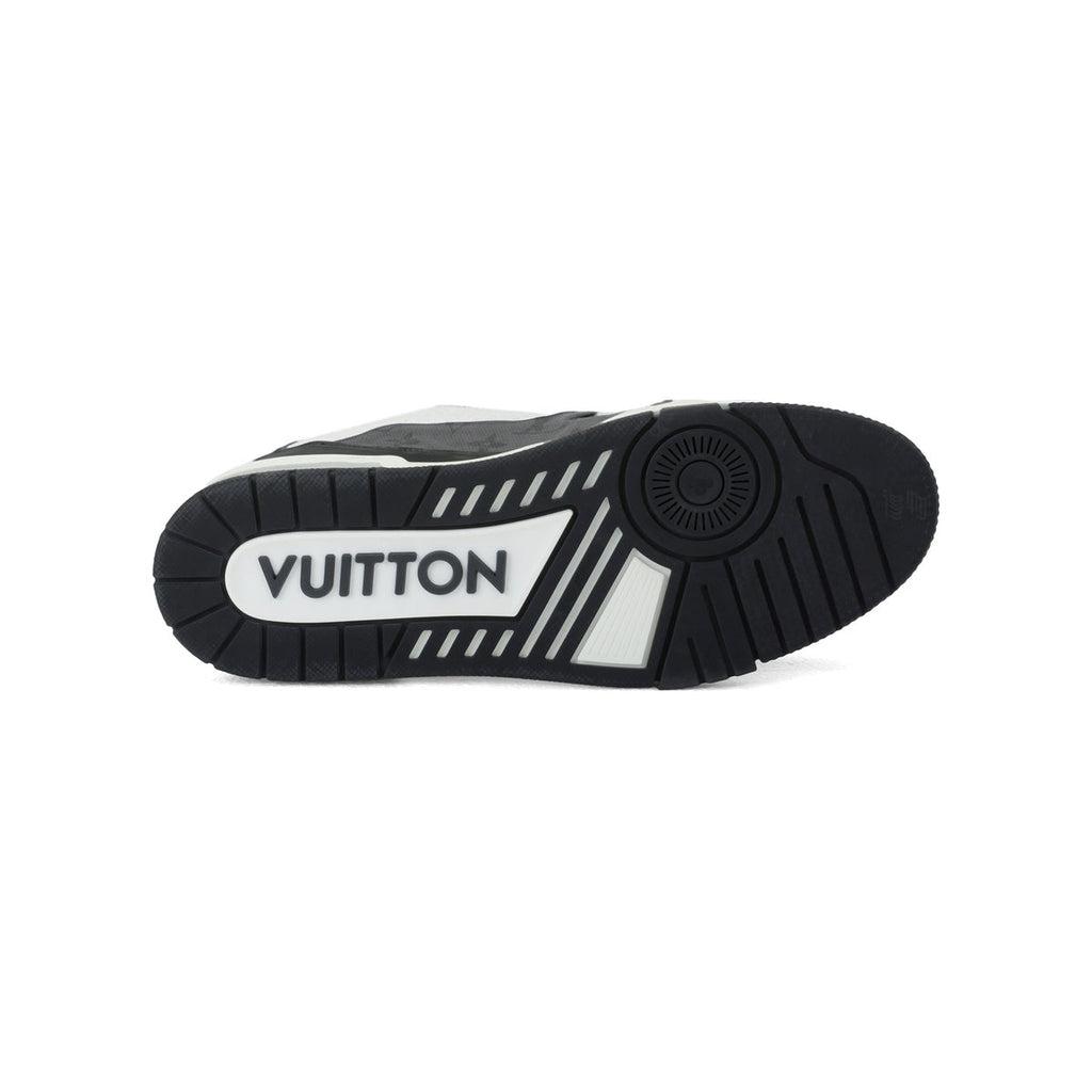 Louis Vuitton Trainer Low-Top Sneakers in White & Black – Unisex