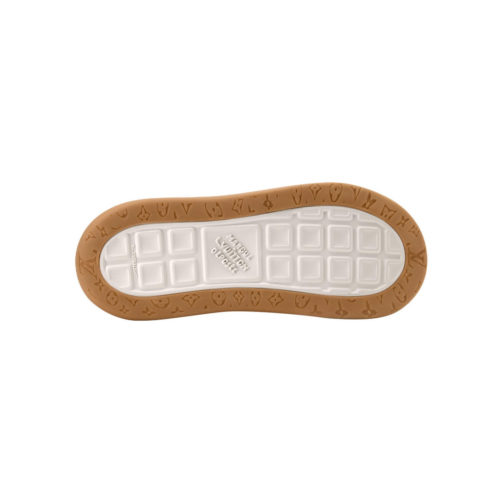 Louis Vuitton LV Tilted Leather Platform Low-Top Sneakers in Green – Unisex