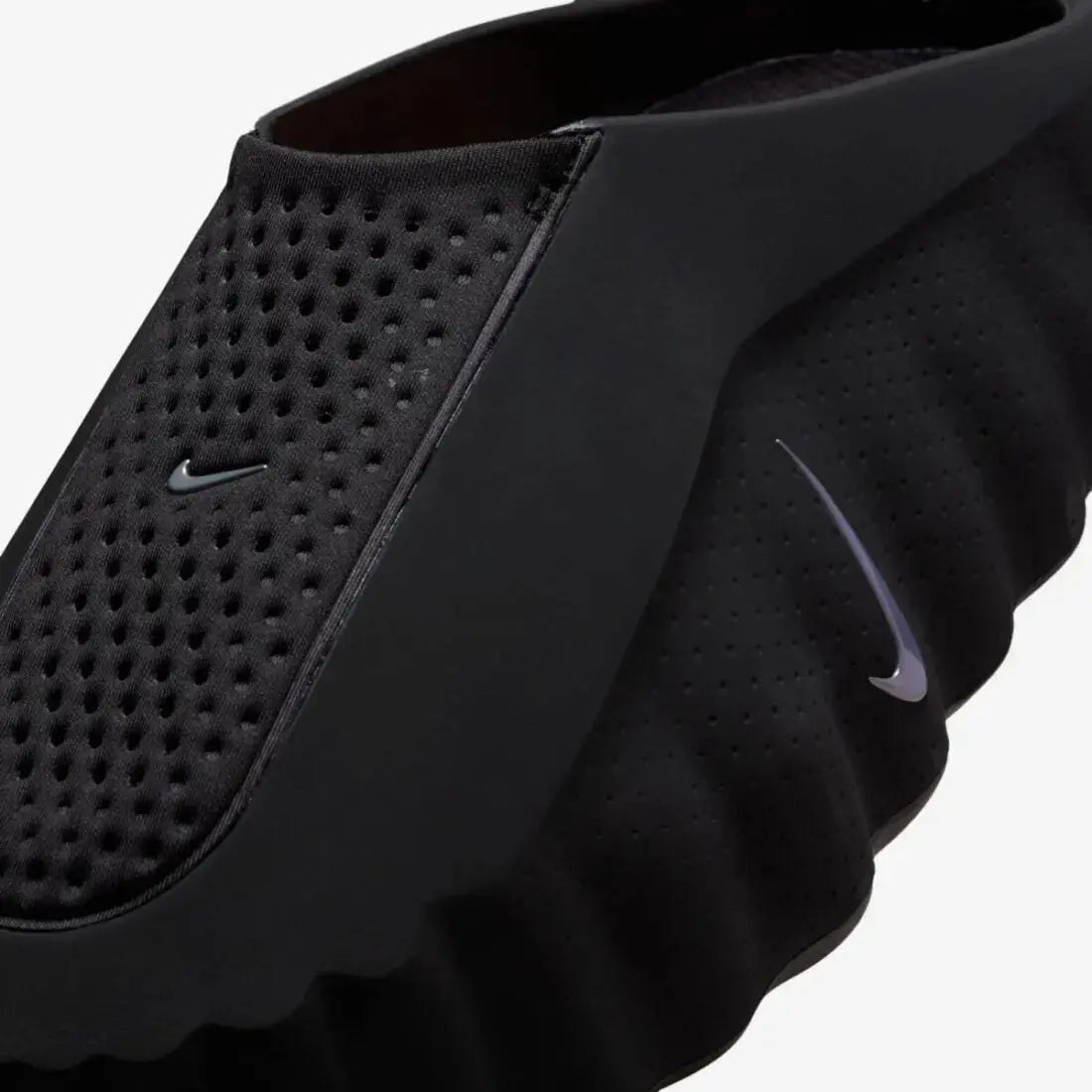 Nike Mind 001 – Black / Hyper Crimson HQ4307-400