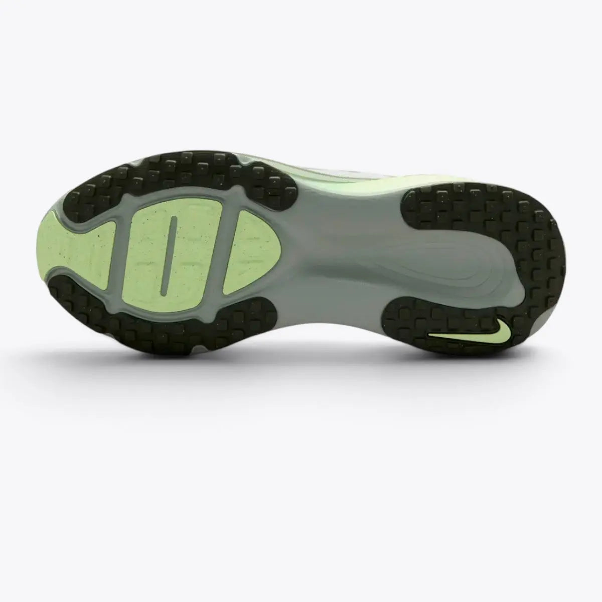 Nike Vomero 18  Light Silver HM6803-002