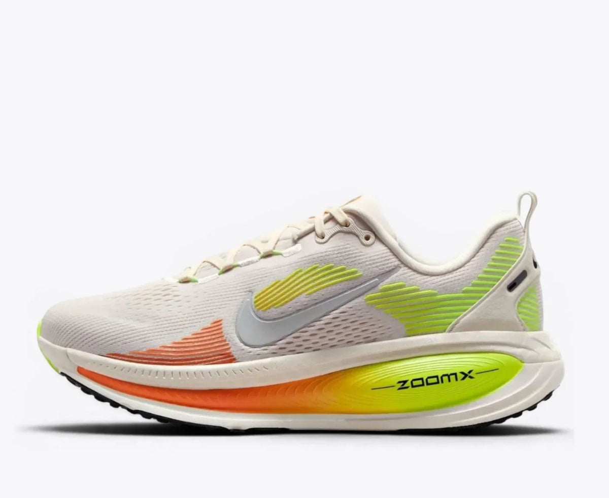Nike Vomero 18  Phantom HM6804-002