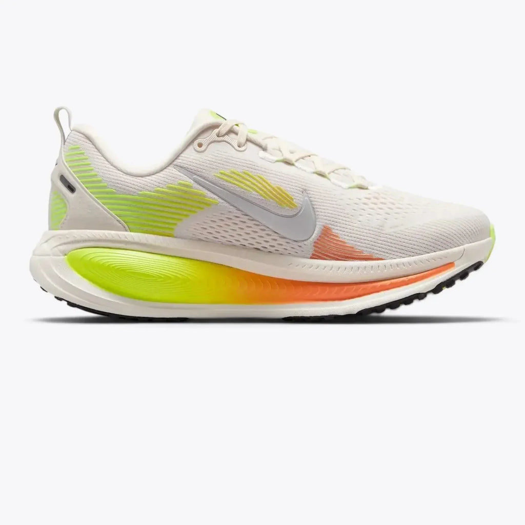 Nike Vomero 18  Phantom HM6804-002
