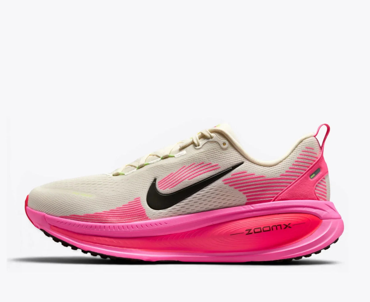 Nike Vomero 18  Sail  Hyper Pink IB7315-100