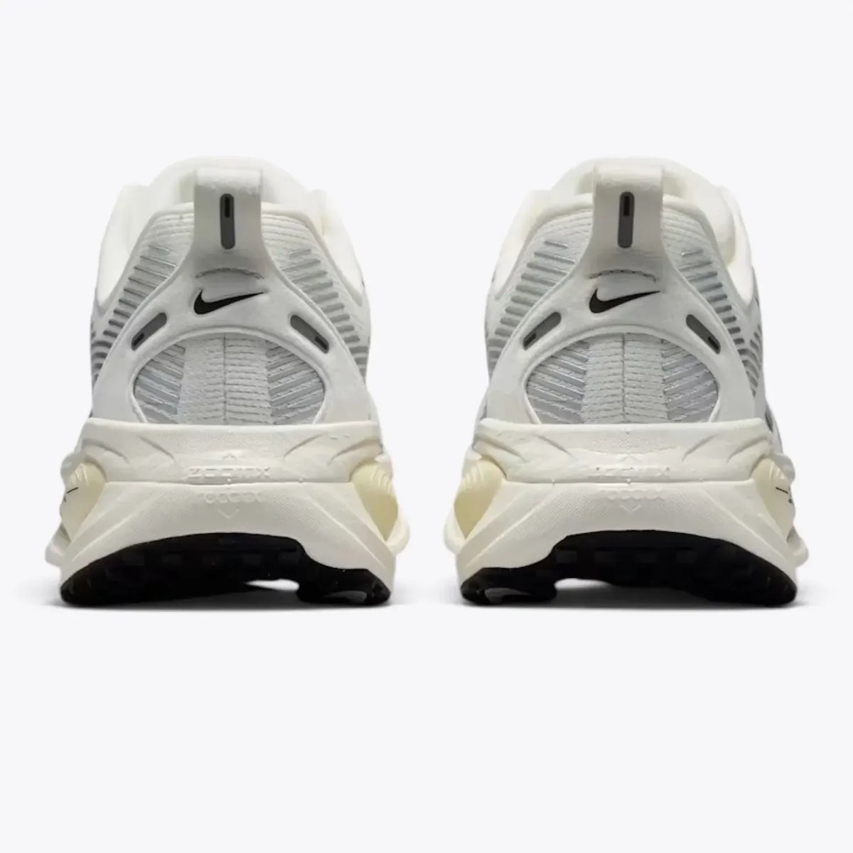 Nike Vomero 18 Summit White HM6804-101