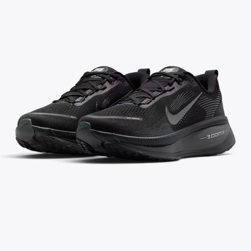 Nike Vomero 18  Triple Black HM6803-005