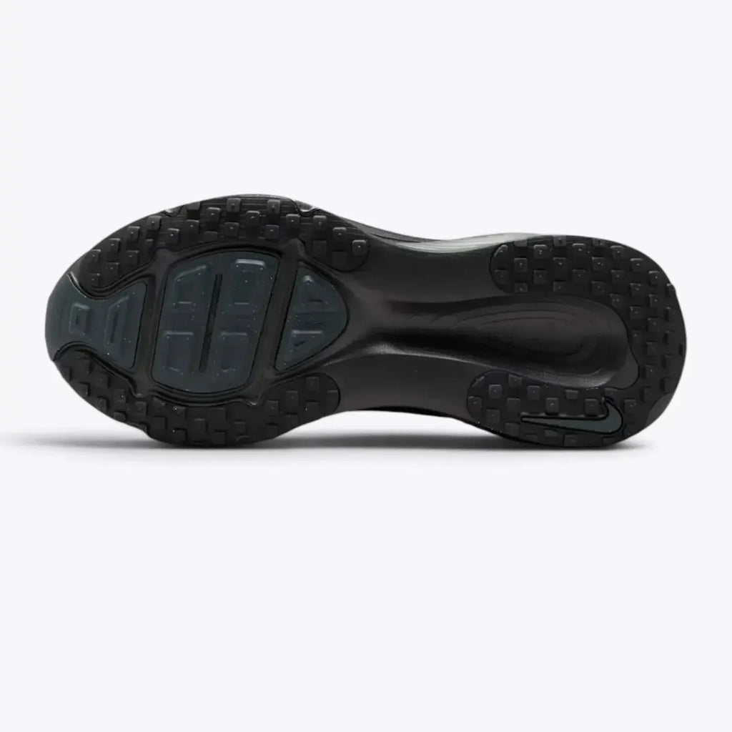 Nike Vomero 18  Triple Black HM6803-005