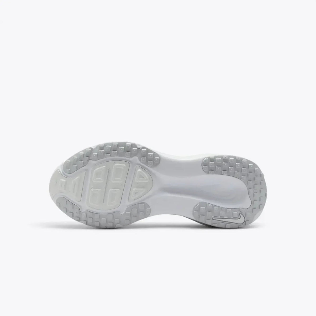 Nike Vomero 18  White  Metallic Silver HM6804-104