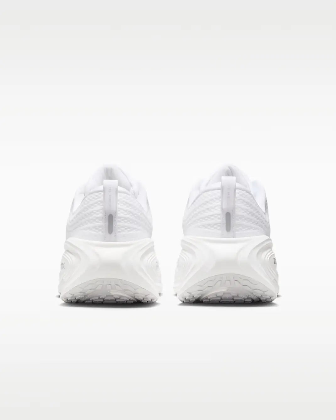 Nike Vomero Plus White / Metallic Silver HV8150-102
