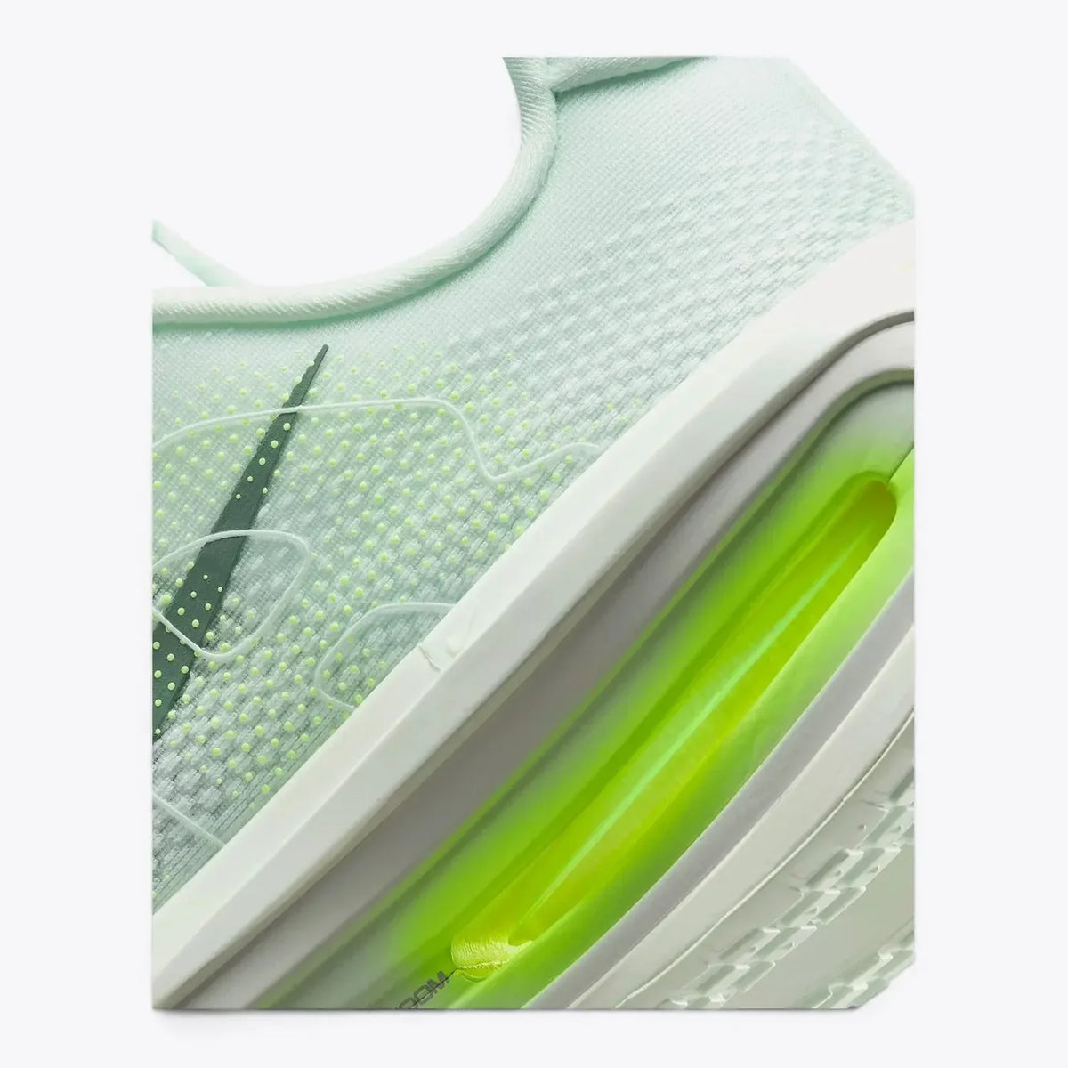 Nike Vomero Premium  Green  Barely Volt HQ2050-300
