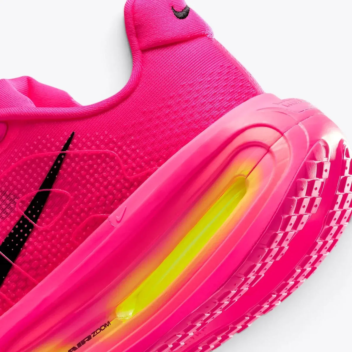 Nike Vomero Premium Hyper Pink HM5973-603